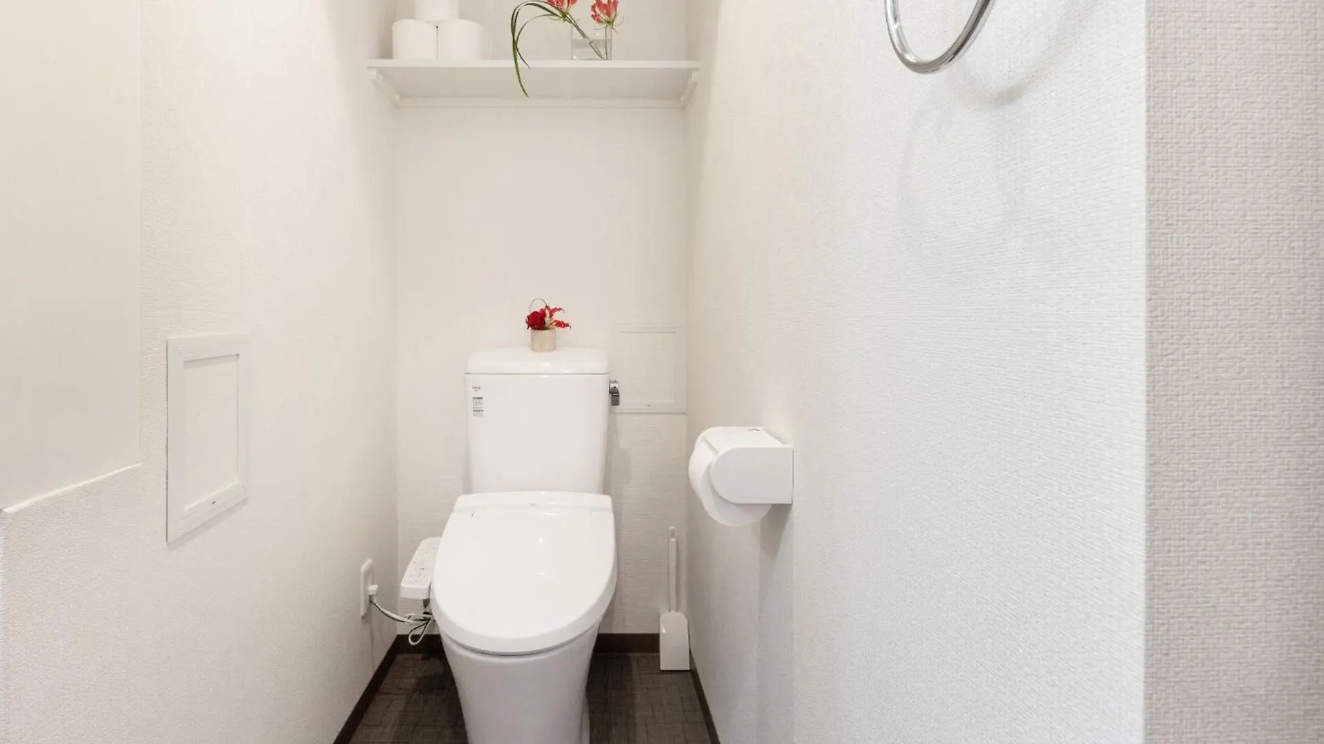 Apartment Rlis-House Shin-Osaka Kita - Vacation Stay 9527 Japan